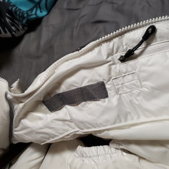 Nike down vest Sz S - Picture 4 of 5